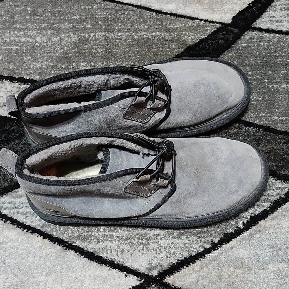 UGG NEUMEL GHILLIE GRAY SUEDE SHEEPSKIN ELASTIC LACES EMBOSSED LOGO SHOES